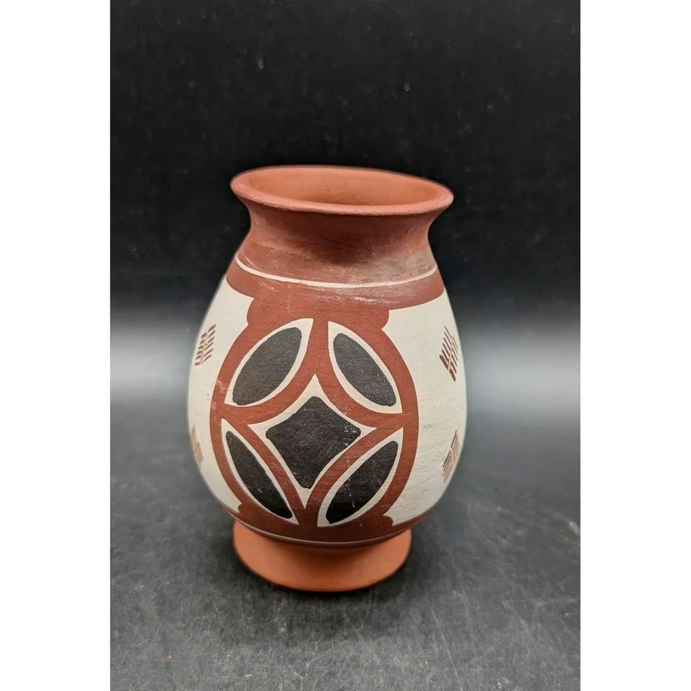 Hand Painted Terracotta Pottery Vase Geometric Tribal Red White Black 5